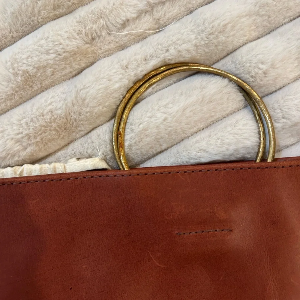 Parker Rich Brown Leather Tote - Picture 4 of 8